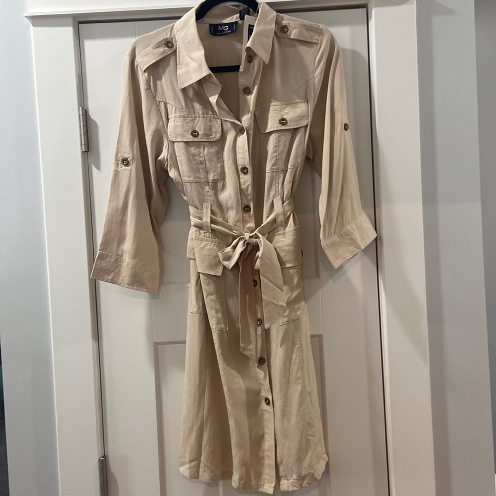 Safari dress / trench coat dress 💕 large washable silk NWT MG Silk Collection